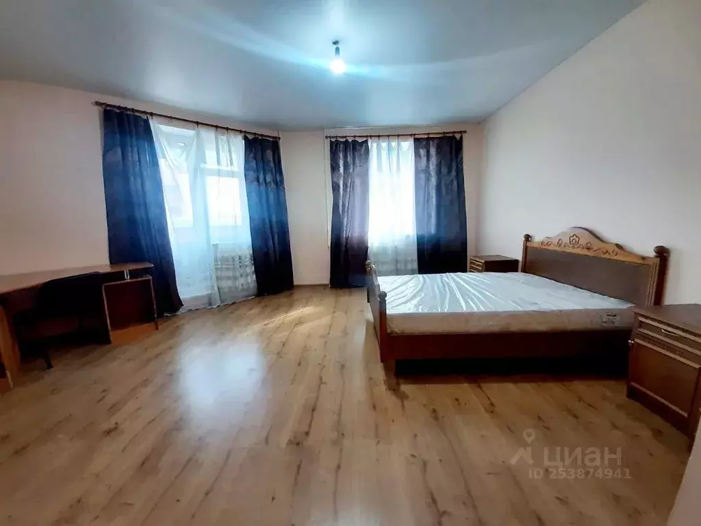 1-к кв. Оренбургская область, Оренбург ул. Поляничко, 4/1 (42.0 м) - Фото 1