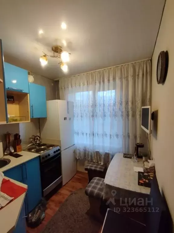 2-к кв. Хакасия, Саяногорск Саяногорск городской округ, Заводской мкр, ... - Фото 1