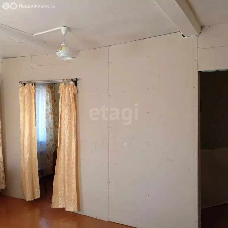 Дом в село Бишкаин, Выездная улица (61.5 м) - Фото 1