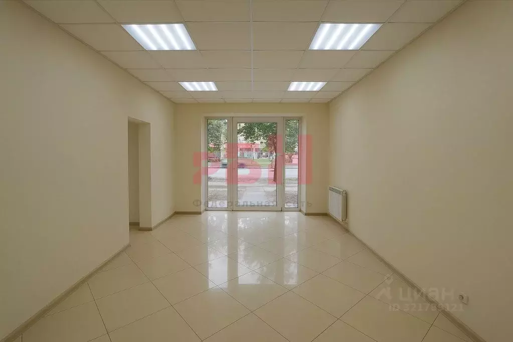 Торговая площадь в Самарская область, Самара ул. Гагарина, 90 (43 м) - Фото 1