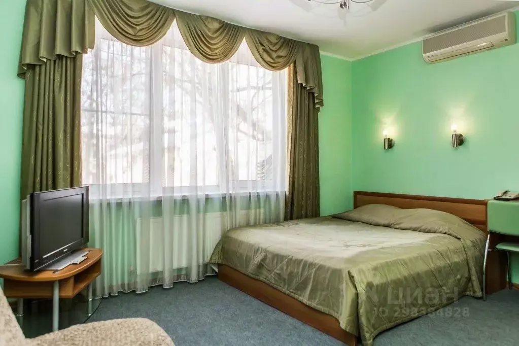 Комната Нижегородская область, Нижний Новгород пер. Крутой, 6В (10.0 ... - Фото 0