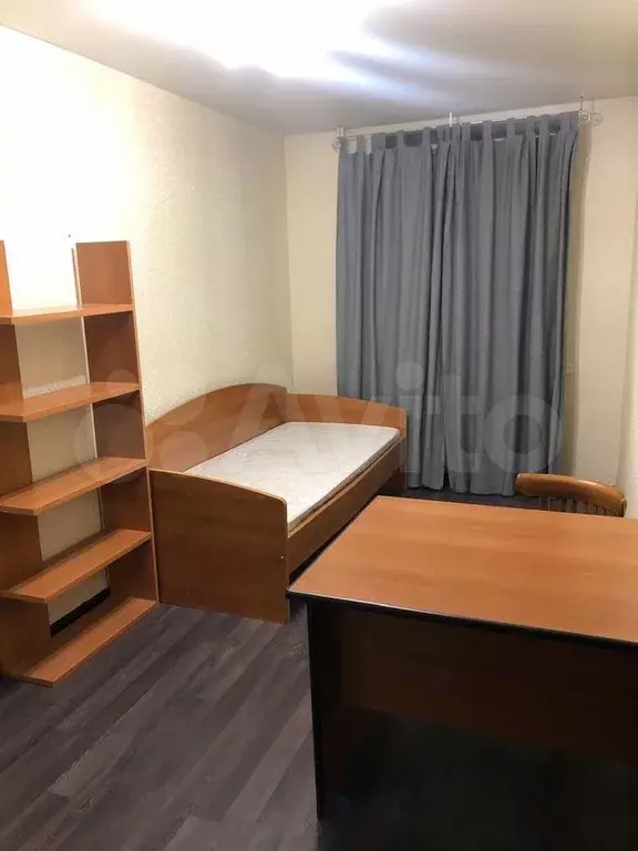 Комната 11 м в 3-к., 1/5 эт. - Фото 1