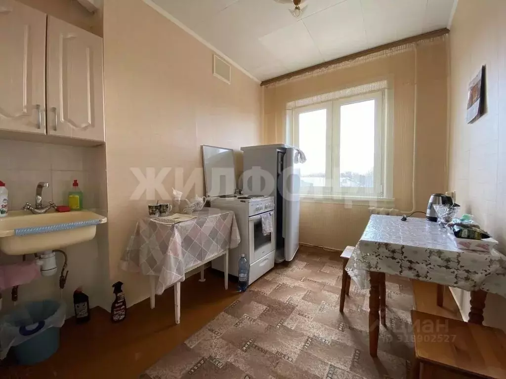 2-к кв. Новосибирская область, Новосибирск ул. Петухова, 76 (43.0 м) - Фото 0