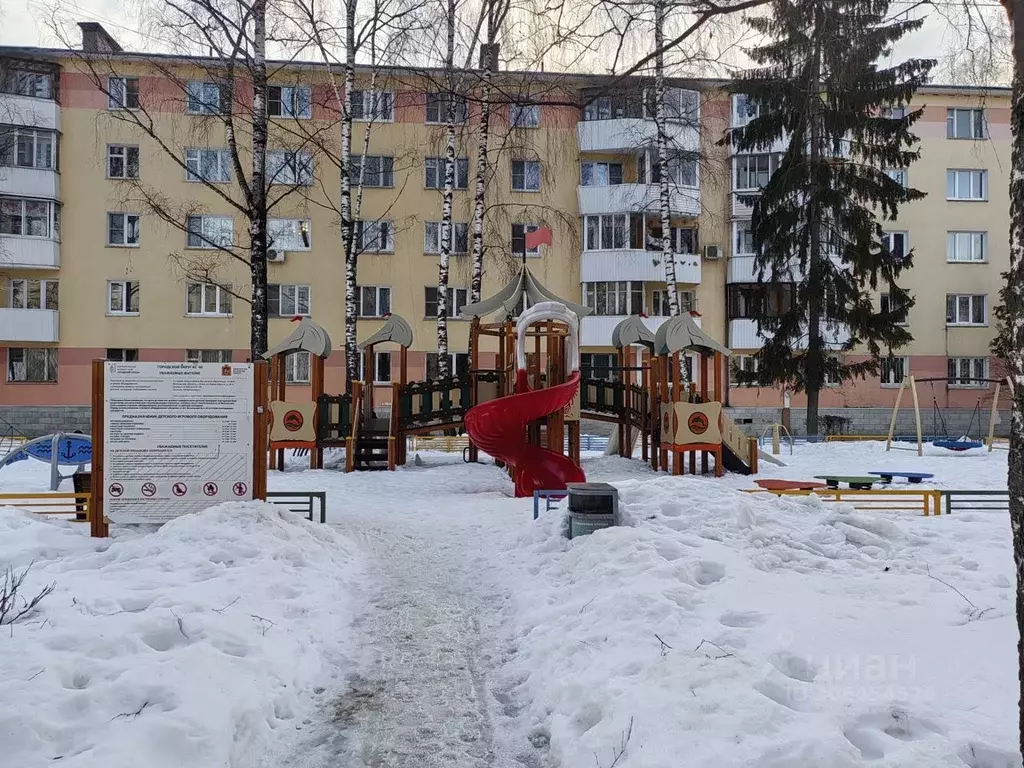 3-к кв. Московская область, Клин ул. Менделеева, 13 (60.0 м) - Фото 1