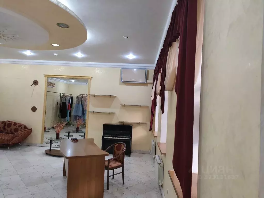 Помещение свободного назначения в Астраханская область, Астрахань ул. ... - Фото 2