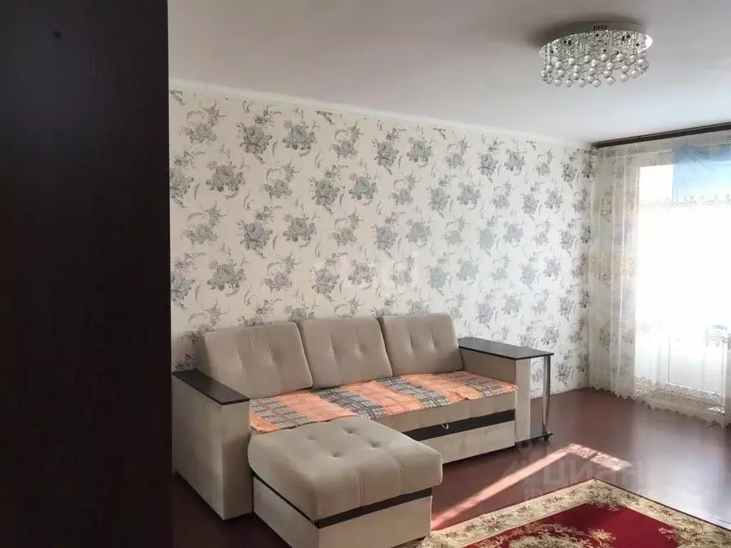 3-к кв. Карачаево-Черкесия, Черкесск Красноармейская ул., 44А (56.3 м) - Фото 0