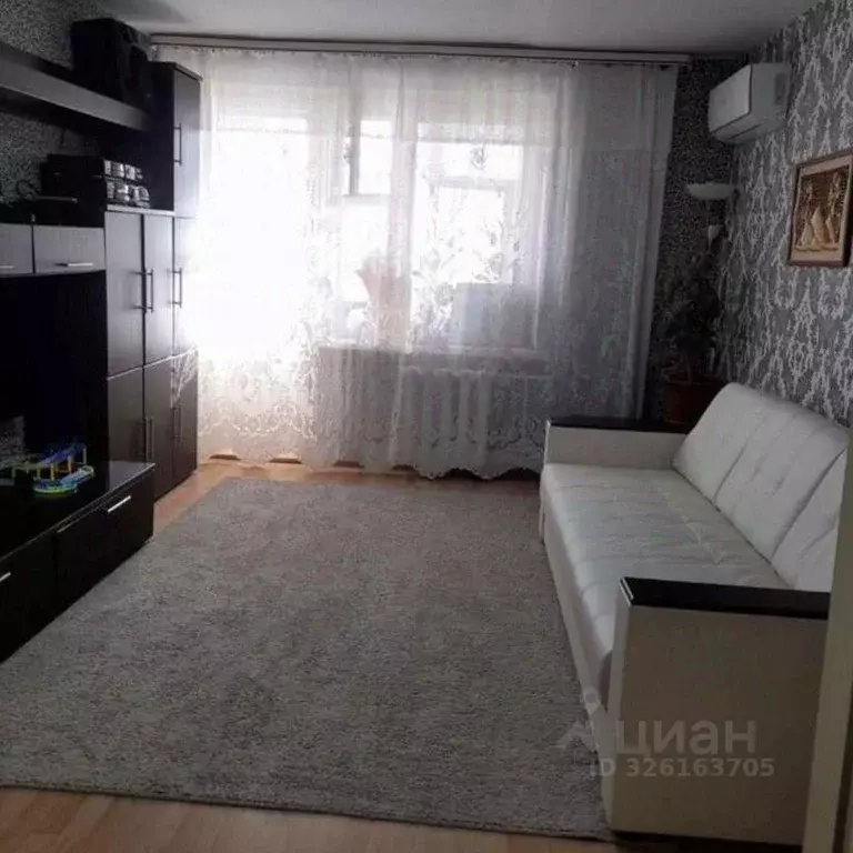 2-к кв. Волгоградская область, Волгоград ул. 35-й Гвардейской Дивизии, ... - Фото 1