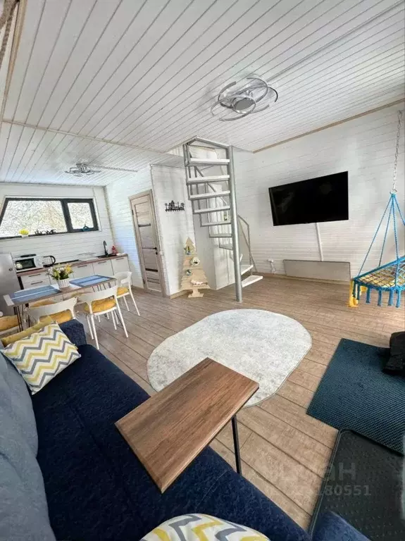 Дом в Карачаево-Черкесия, Зеленчукский район, с. Архыз ул. Ленина, 8/4 ... - Фото 2