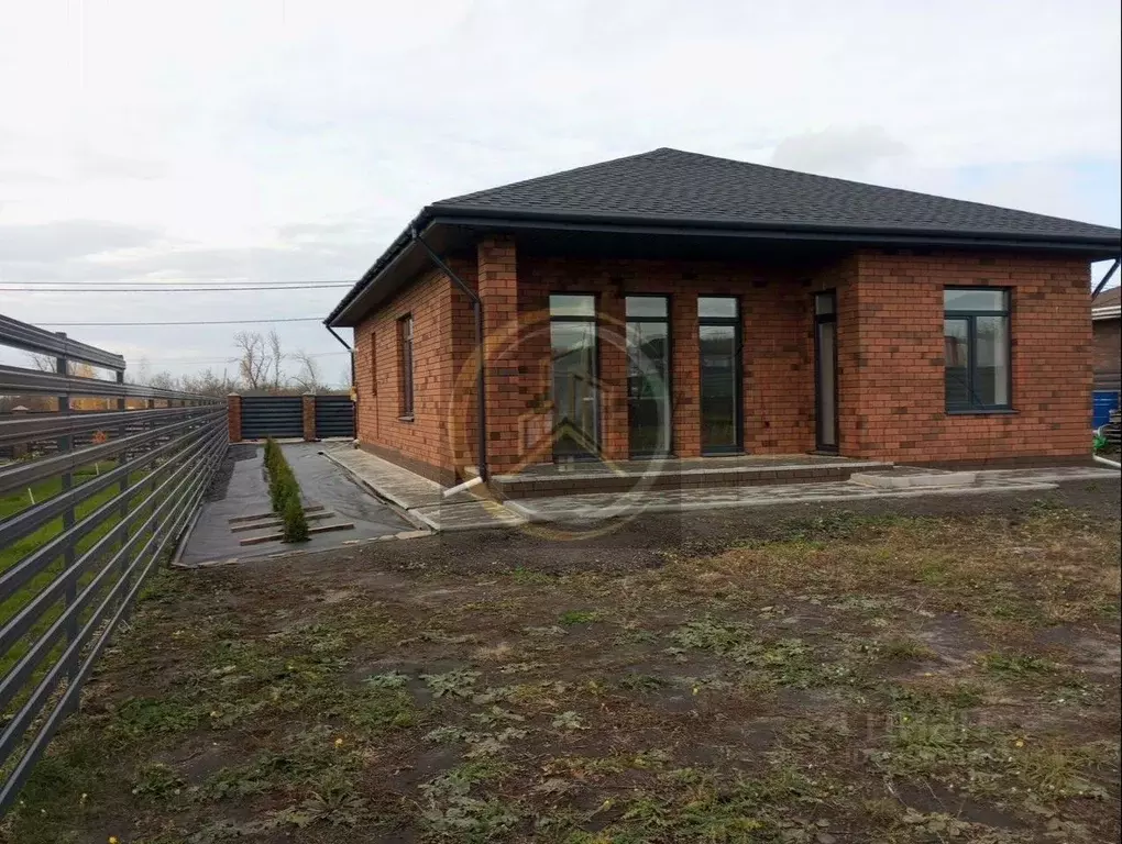 Дом в Белгородская область, Старый Оскол ул. Аквамариновая (95 м) - Фото 1