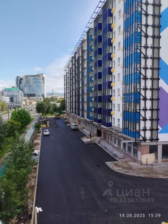 2-к кв. Красноярский край, Красноярск ул. Маерчака (63.65 м) - Фото 1