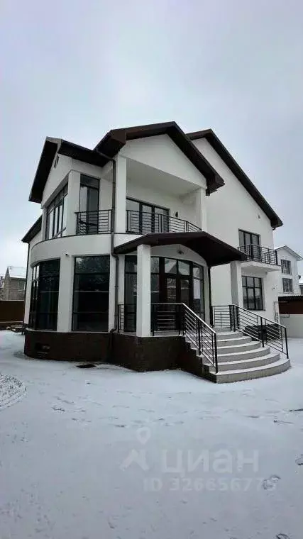 Дом в Крым, Симферополь ул. Кленовая, 15 (631 м) - Фото 1