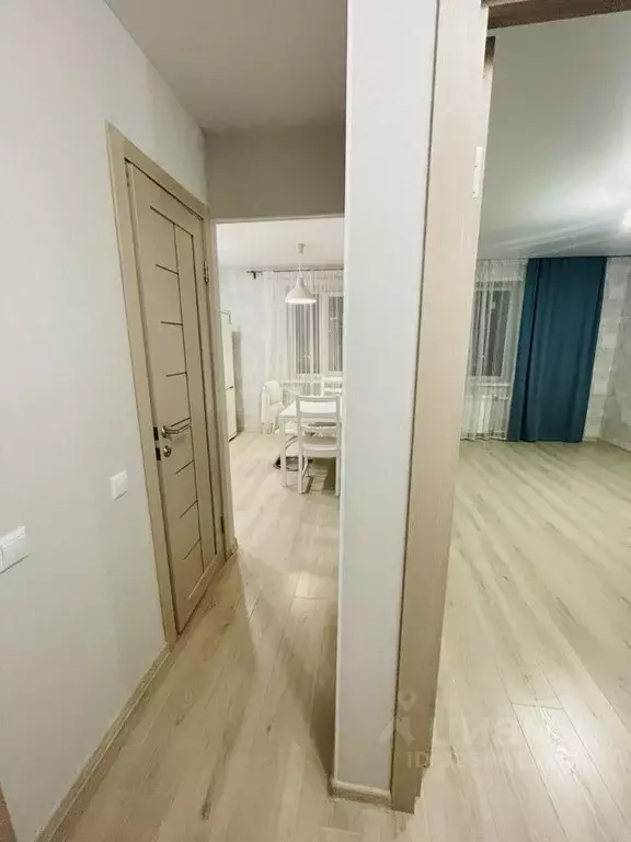 1-к кв. Татарстан, Казань Гвардейская ул., 61 (36.4 м) - Фото 1