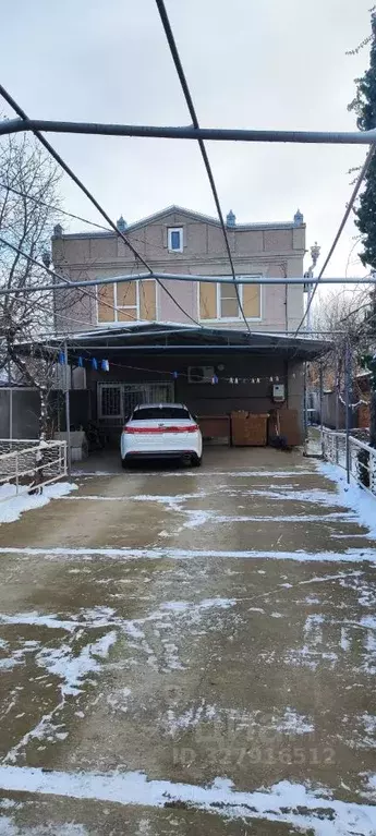 Дом в Ставропольский край, Буденновск просп. Чехова, 144А (190 м) - Фото 1