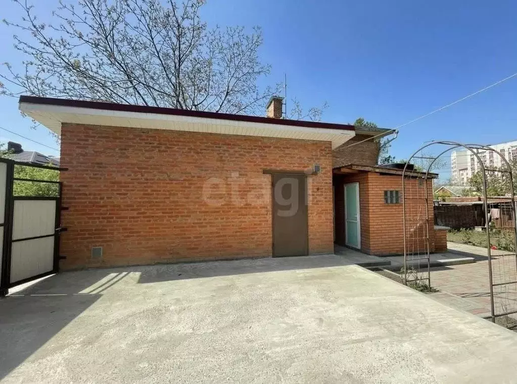 Дом в Ростовская область, Аксай ул. Платова (174 м) - Фото 1