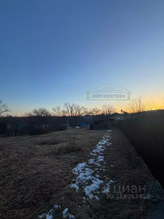 Участок в Приморский край, Владивосток Анютинская ул. (10.0 сот.) - Фото 0