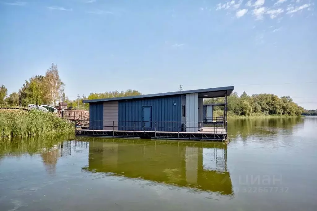 Дом в Саратовская область, Энгельсский район, Красноярское ... - Фото 1