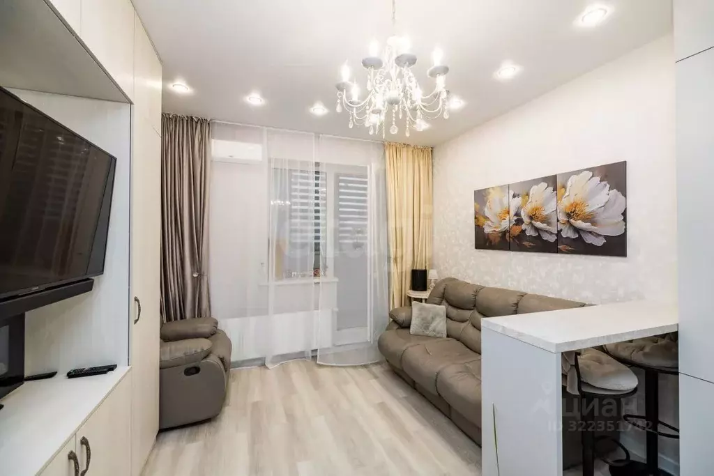 Студия Ханты-Мансийский АО, Сургут проезд Тихий, 2/1 (26.6 м) - Фото 1