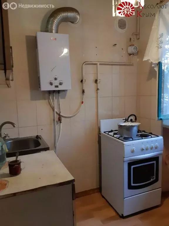 3-комнатная квартира: Феодосия, бульвар Старшинова, 12 (63.8 м) - Фото 0