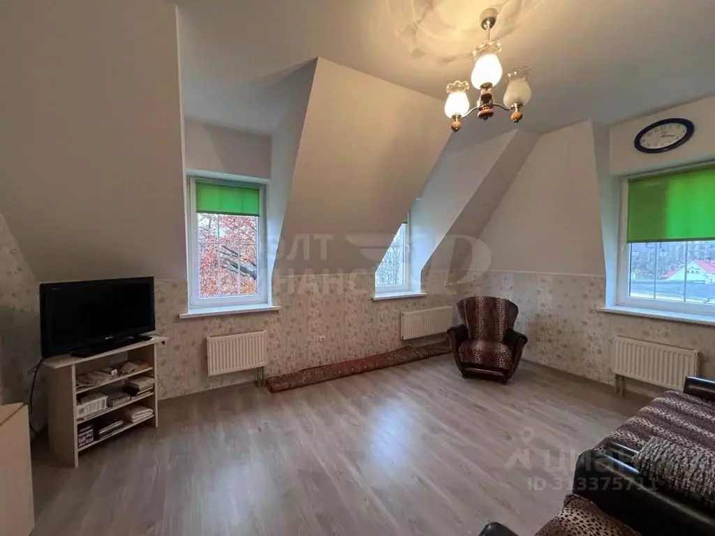 2-к кв. Калининградская область, Пионерский Комсомольская ул., 11 ... - Фото 1