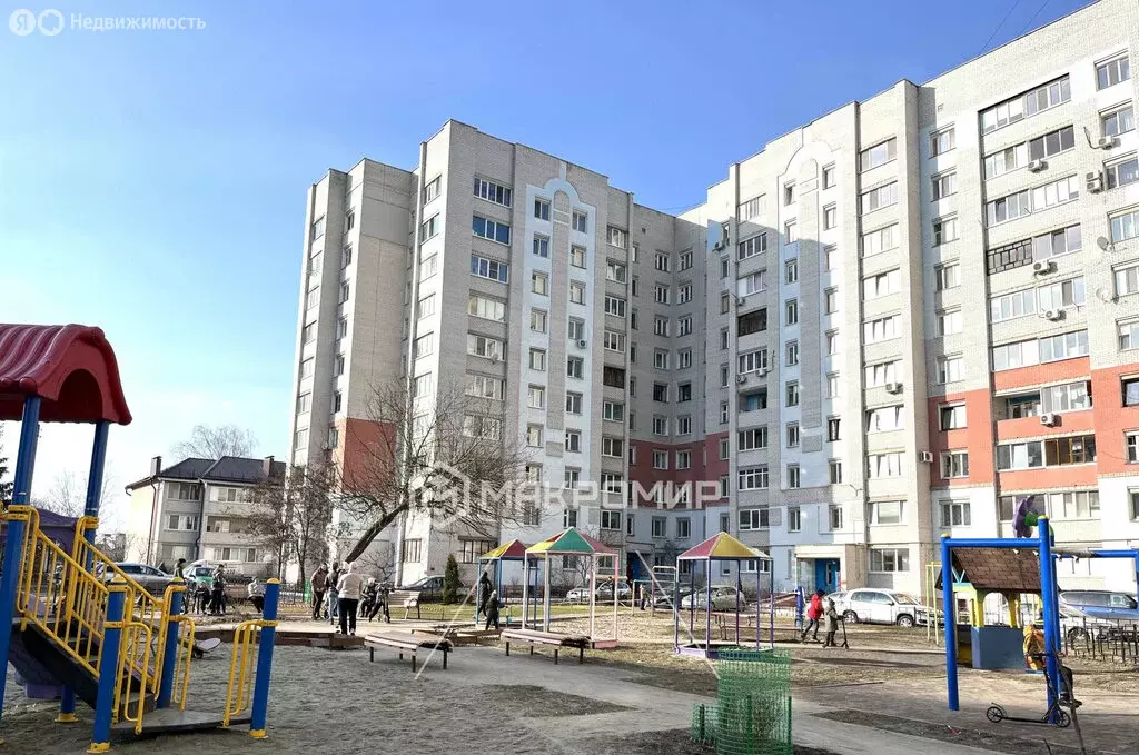 3-комнатная квартира: Брянск, Белорусская улица, 48 (122.7 м) - Фото 0