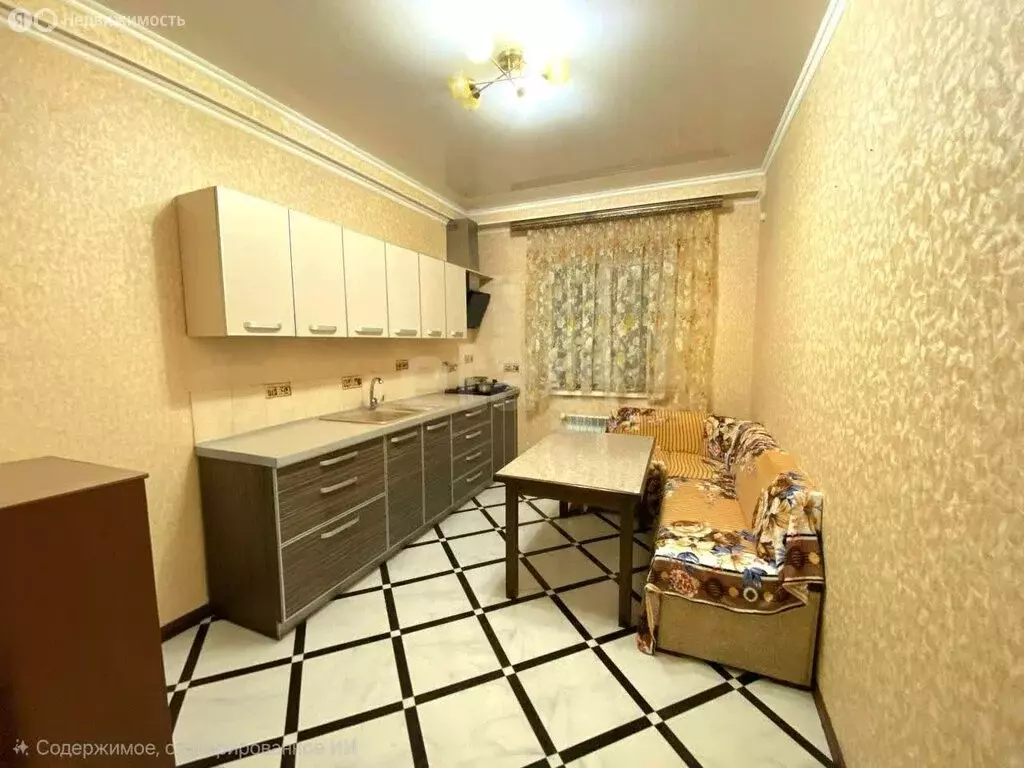 1-комнатная квартира: село Сукко, Центральная улица, 1Б (42.3 м) - Фото 1