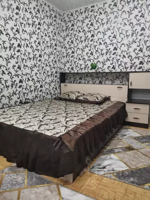 1-к кв. Воронежская область, Россошь ул. Алексеева, 18 (32.0 м) - Фото 1