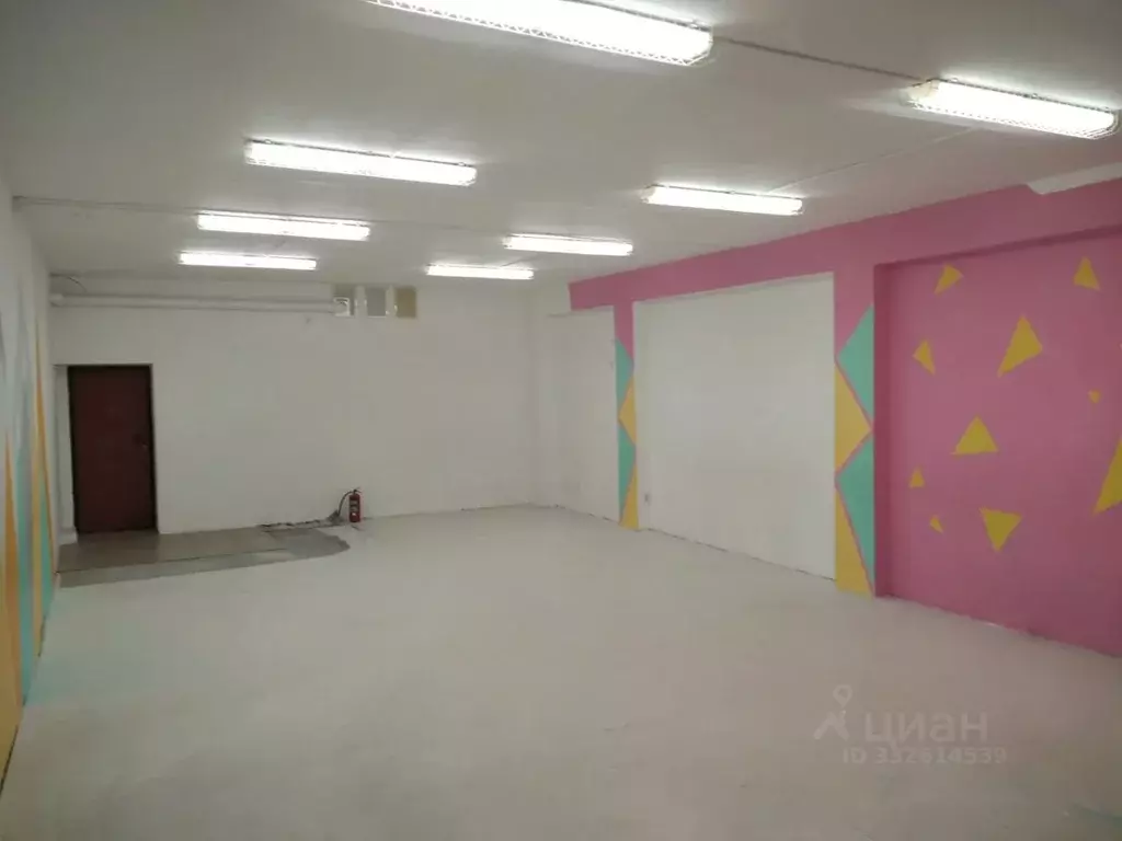 Помещение свободного назначения в Башкортостан, Туймазы ул. ... - Фото 2