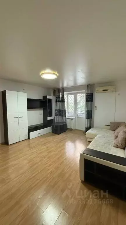 2-к кв. Крым, Феодосия ш. Керченское, 22 (55.7 м) - Фото 1