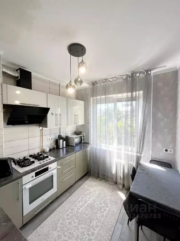 2-к кв. Крым, Симферополь ул. Ломоносова, 1к2 (47.3 м) - Фото 1