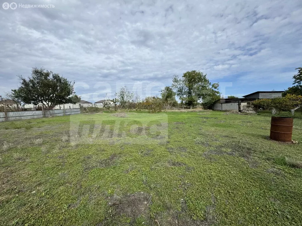 Участок в Родниковское сельское поселение, село Новый Мир, Новомирская ... - Фото 0