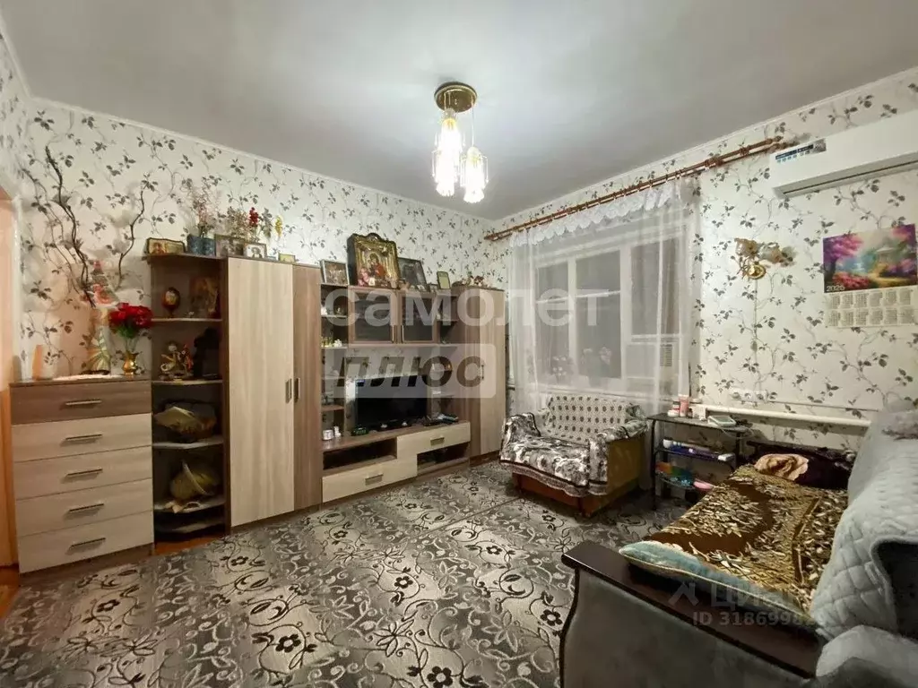 Дом в Краснодарский край, Кореновск Крестьянская ул., 20 (59 м) - Фото 0