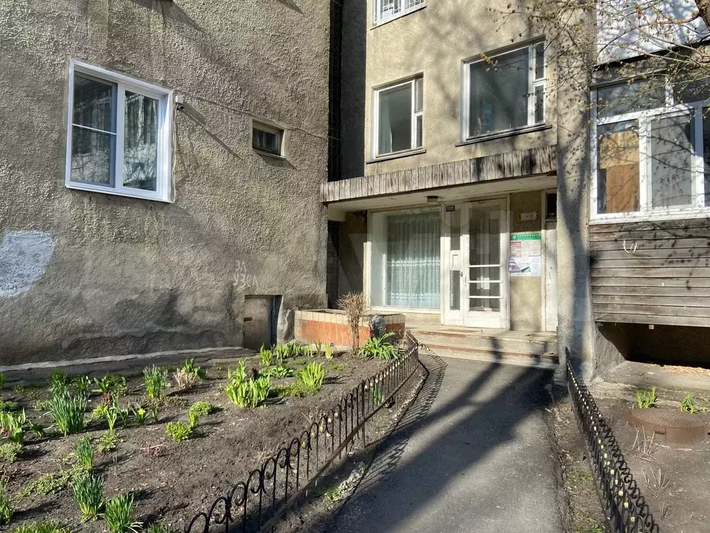 3-к. квартира, 91,5 м, 2/4 эт. - Фото 1