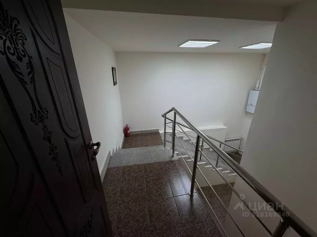 Офис в Северная Осетия, Владикавказ Бородинская ул., 18 (25 м) - Фото 2