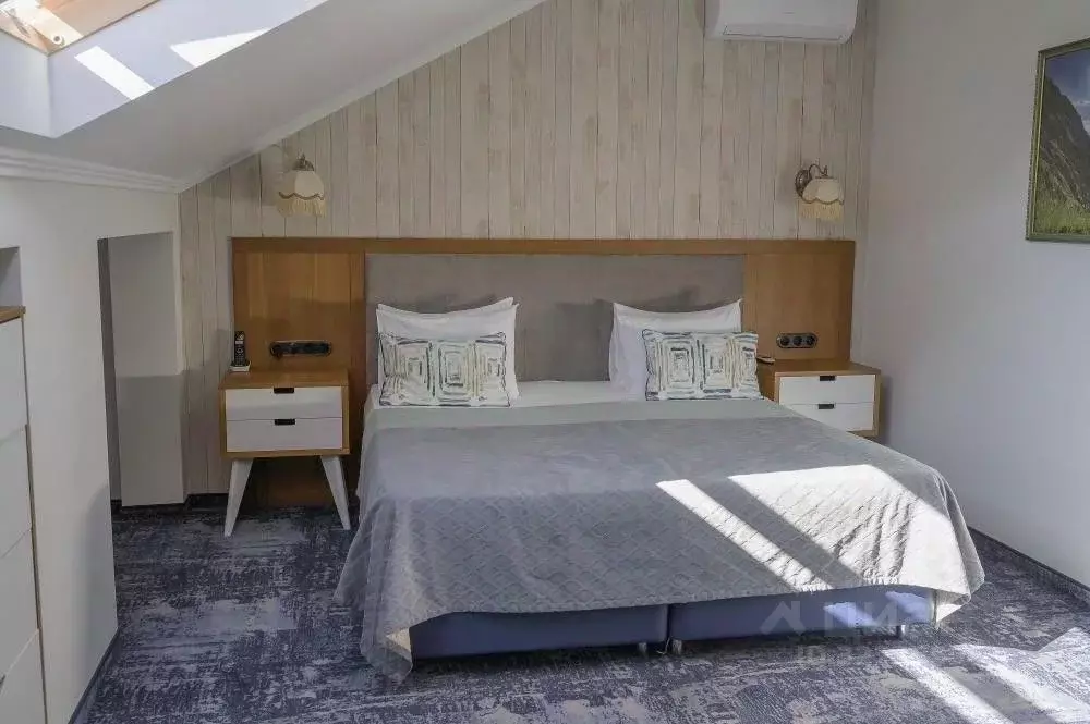 2-к кв. Краснодарский край, Геленджик Херсонская ул., 9 (50.0 м) - Фото 1