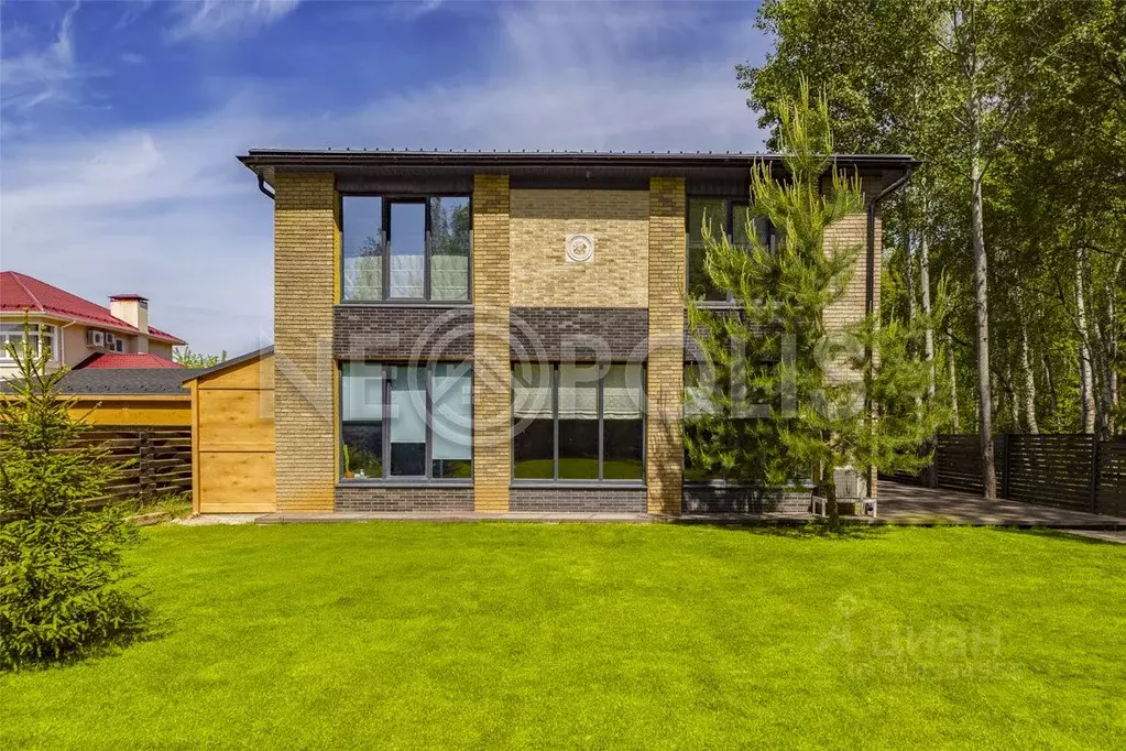 Дом в Москва Марушкинское поселение, д. Акиньшино, Акиньшино Парк кп,  ... - Фото 1