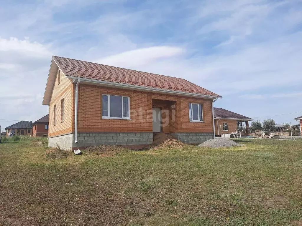 Дом в Белгородская область, Белгородский район, пос. Майский, ... - Фото 1