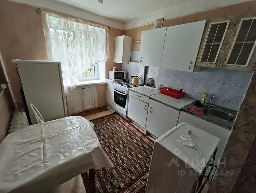 3-к кв. Омская область, Омск Нефтезаводская ул., 3 (45.0 м) - Фото 1