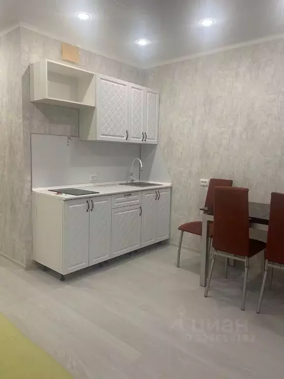 Студия Тюменская область, Тюмень Велижанская ул., 66к1 (24.0 м) - Фото 1