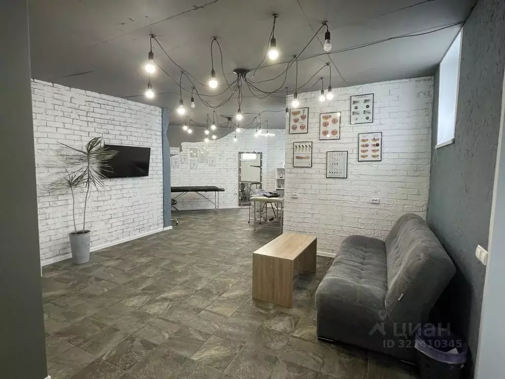 Помещение свободного назначения в Пензенская область, Заречный ... - Фото 2