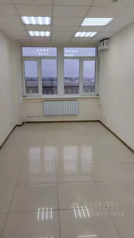 Офис в Свердловская область, Екатеринбург ул. Грибоедова, 32к20 (19 м) - Фото 1