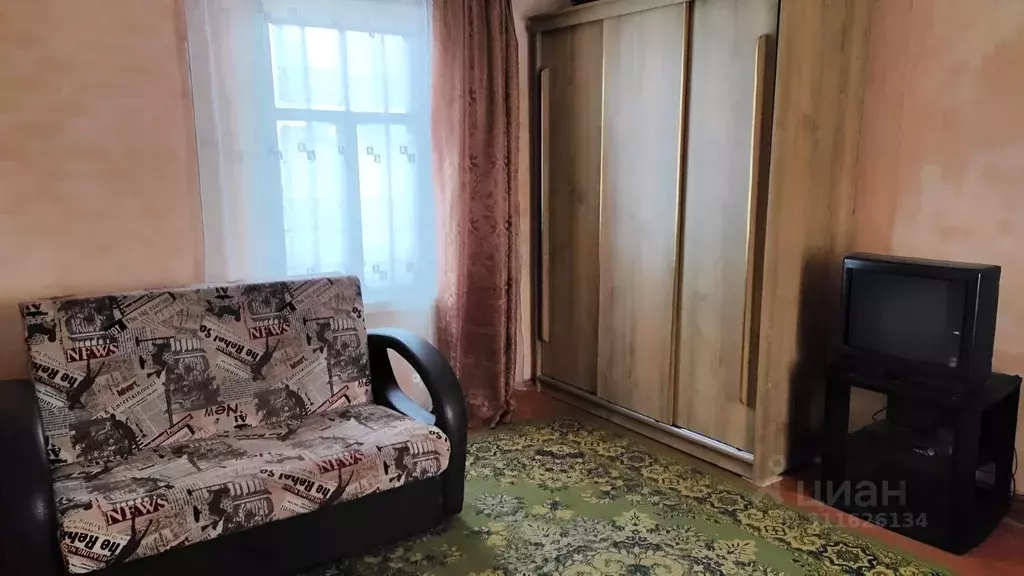 Дом в Омская область, Таврический район, Харламовское с/пос, Рассвет ... - Фото 1