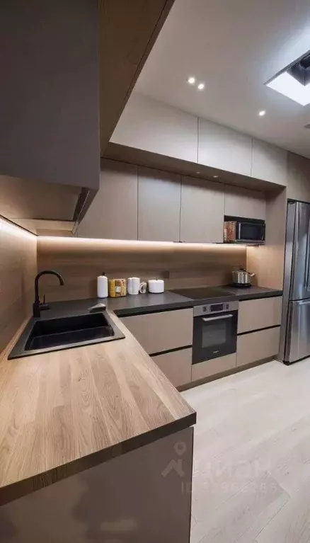 2-к кв. Севастополь ул. Хрусталева, 183 (57.04 м) - Фото 2