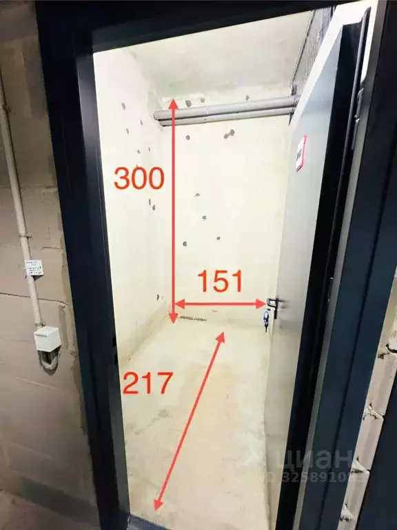 Гараж в Санкт-Петербург просп. Обуховской обороны, 36 (3 м) - Фото 1