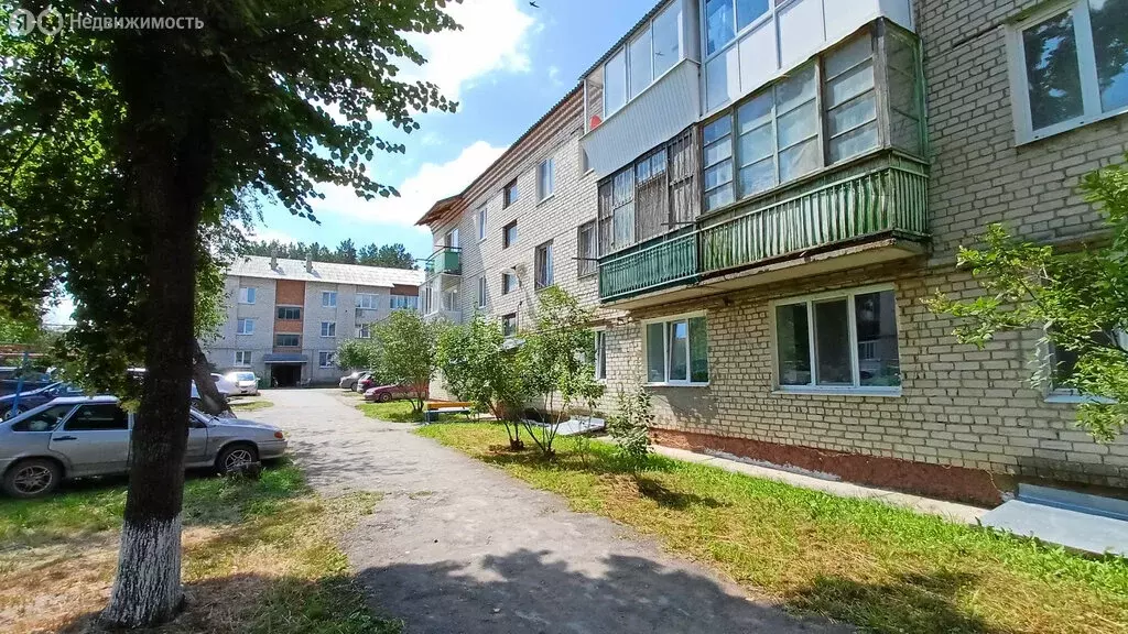 3-комнатная квартира: Сухой Лог, Лесная улица, 5А (58.8 м) - Фото 0