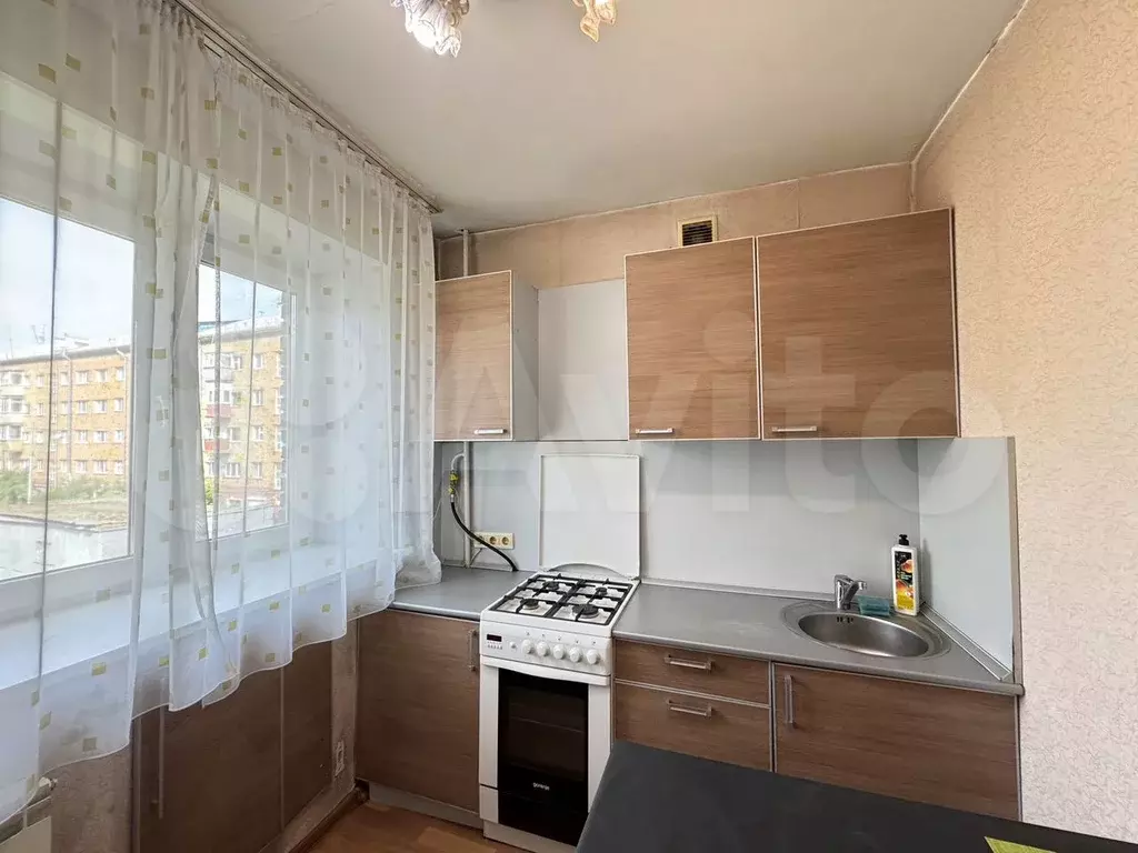 2-к. квартира, 42 м, 2/5 эт. - Фото 0