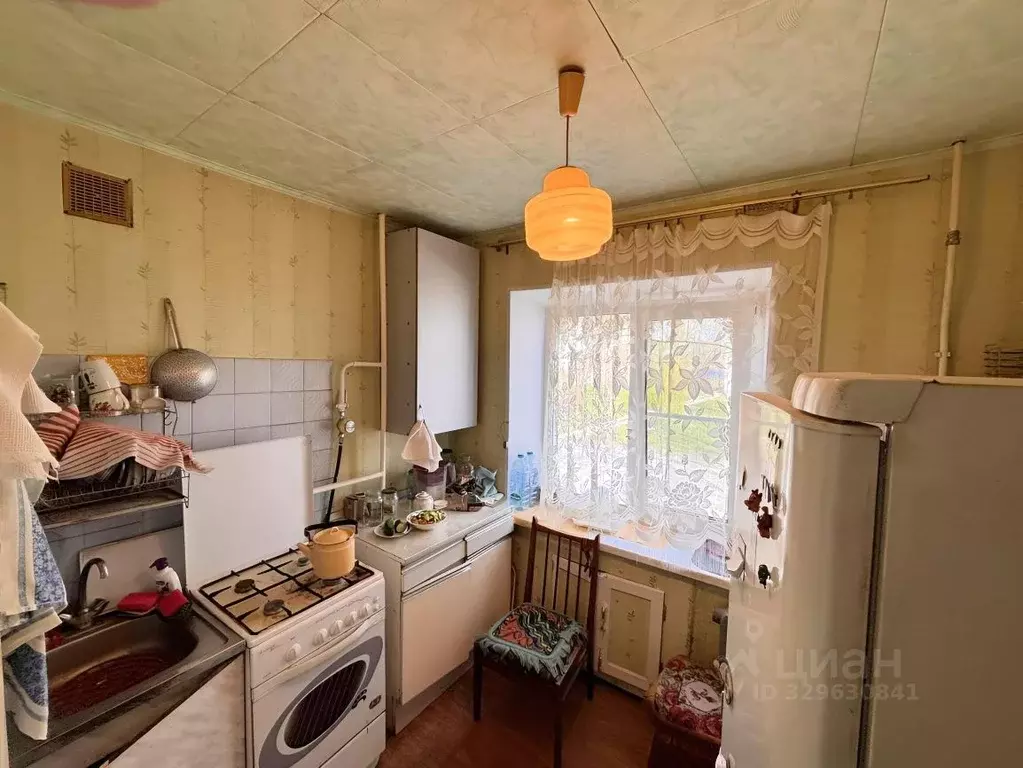 3-к кв. Ленинградская область, Кировский район, Назия пгт ул. Есенина, ... - Фото 2