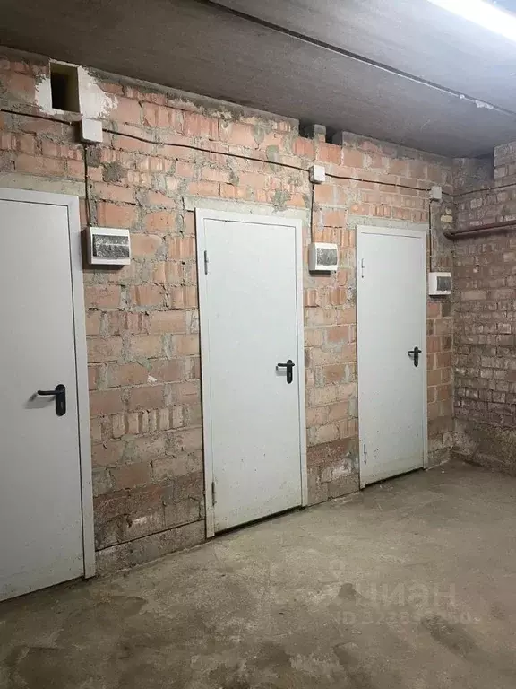 Склад в Коми, Сыктывкар ул. Карла Маркса, 100 (3 м) - Фото 1