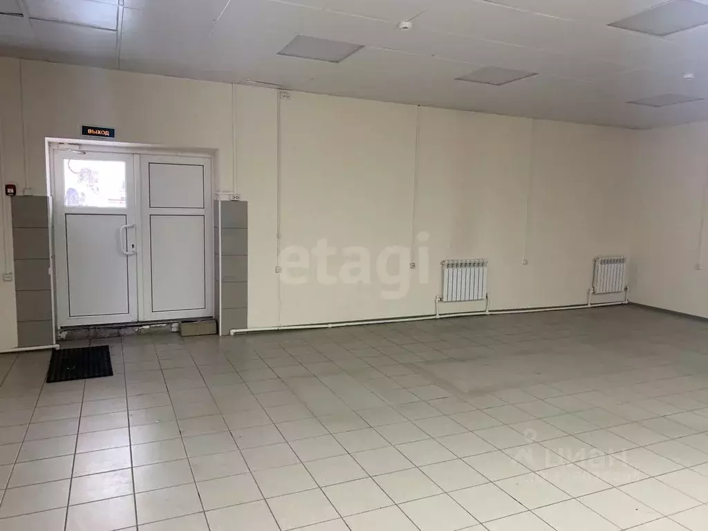 Торговая площадь в Калужская область, Козельск ул. Чкалова, 14 (100 м) - Фото 1