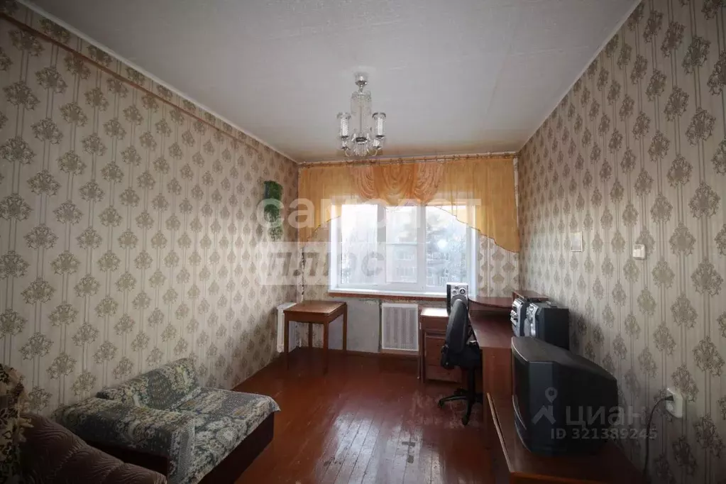 3-к кв. Архангельская область, Коряжма просп. Ленина, 48 (61.5 м) - Фото 0