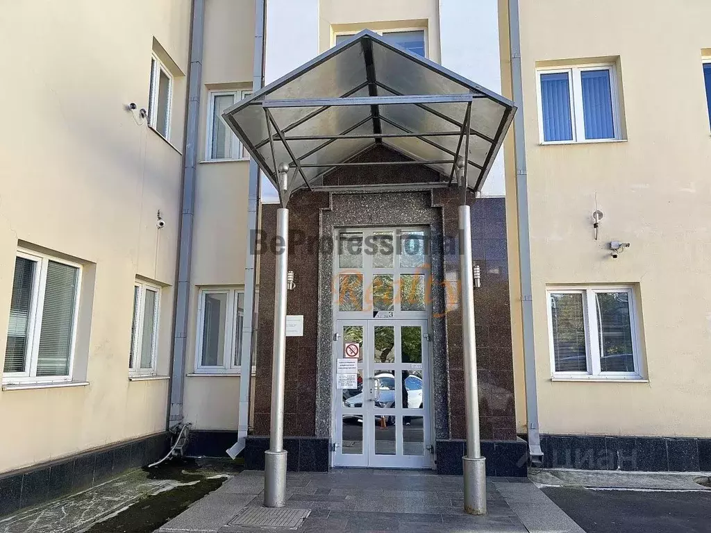 Офис в Москва ул. Земляной Вал, 34АС1 (200 м) - Фото 1